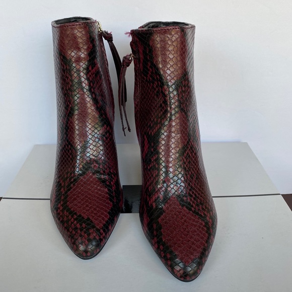 DOLCE VITA Pells Red Snake Ankle Boots Size 6 - Picture 7 of 10